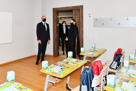 Prezident və birinci xanım Tədris və Xidmət Kompleksinin açılışında iştirak ediblər