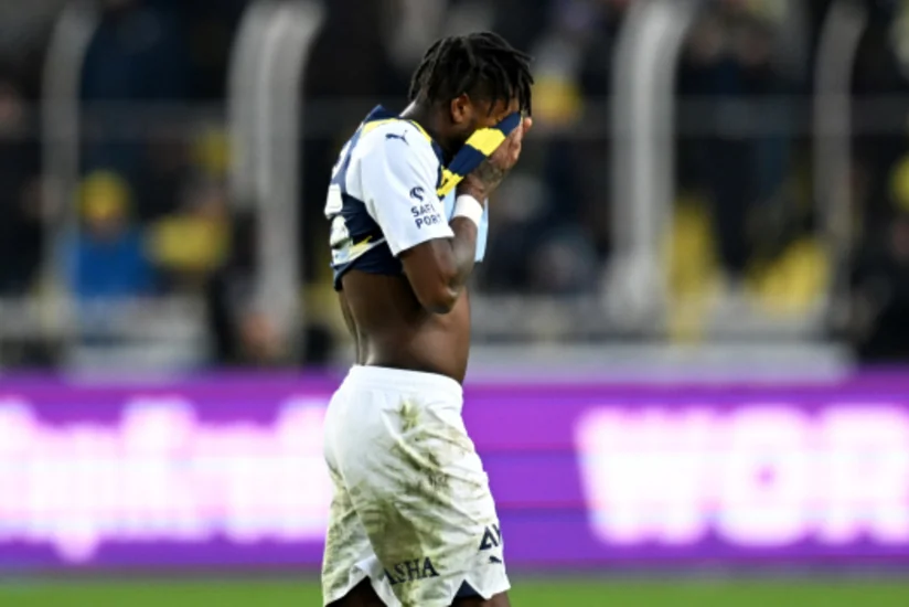 “Fənərbağça” klubunun aparıcı futbolçusu bir aydan çox oynamayacaq
