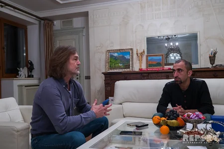 Никас Сафронов: В Баку будут представлены около 150 моих работ - ИНТЕРВЬЮ