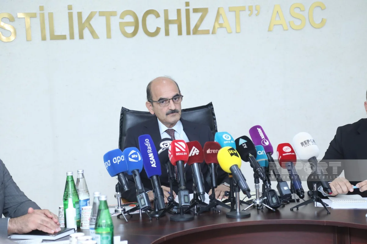 İlham Mirzəliyev: Köhnə binaları istiliklə təmin etməkdə çox ciddi problemlər var