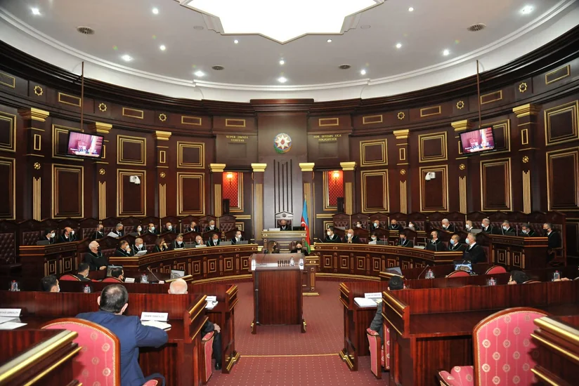 Ali Məhkəmənin Cinayət Kollegiyasının yeni tərkibi təsdiqlənib