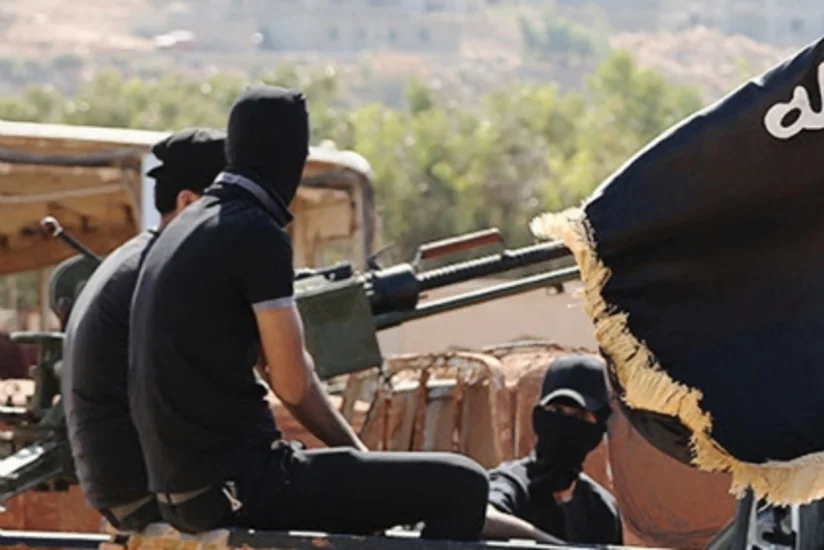 İŞİD Suriyanın Rakka sakinlərinə şəhəri tərk etməyi qadağan edib