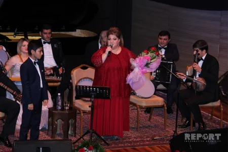 Könül Xasıyevanın Təkcə səndən nigaranam adlı solo-konserti keçirilib - FOTO