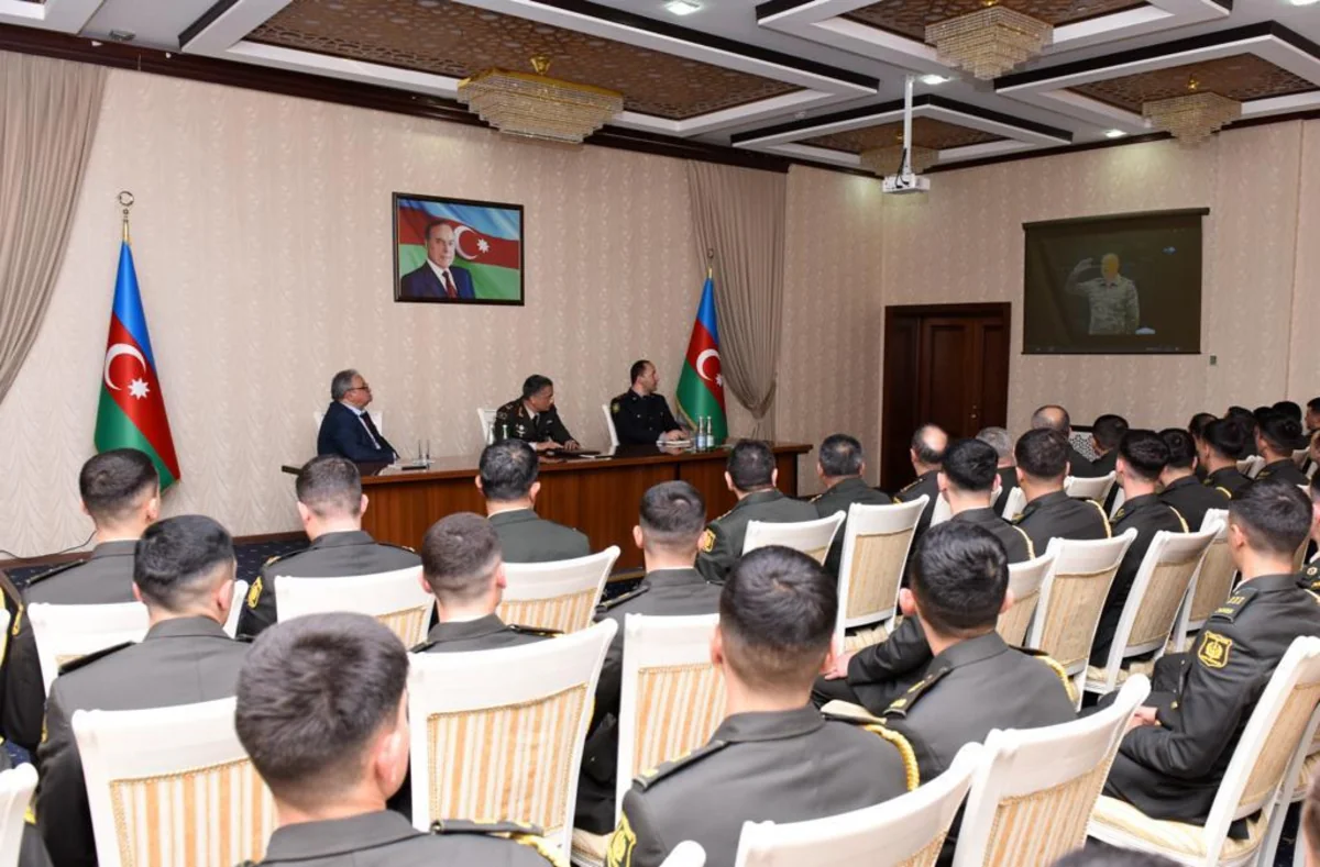 Daxili Qoşunların Ali Hərbi Məktəbində Heydər Əliyevin 100 illik yubileyi ilə əlaqədar tədbir keçirilib