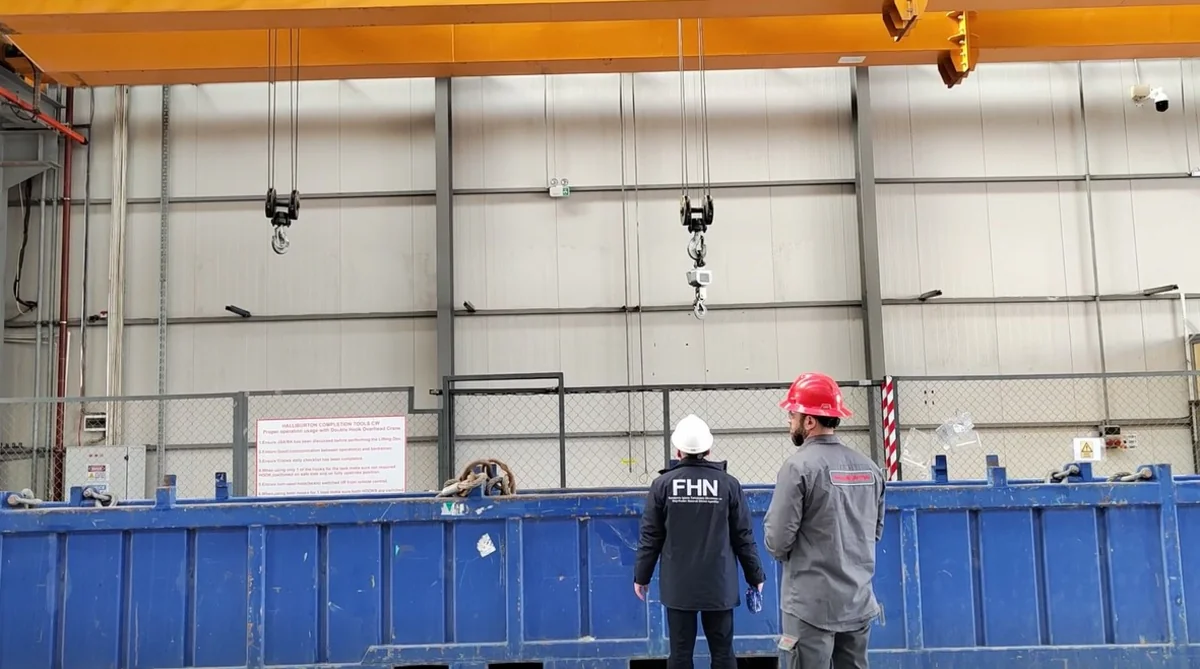 Bakıda şirkətə məxsus təhlükəli kranın fəaliyyəti dayandırılıb