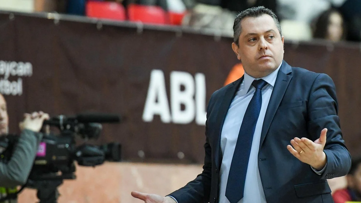 Gəncənin baş məşqçisi: Komanda özünə bənzəmir