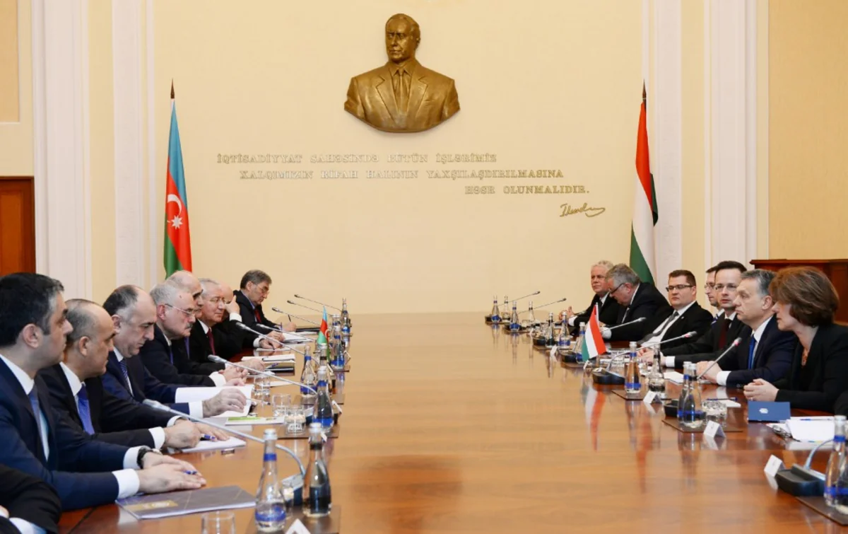 Azərbaycan və Macarıstan baş nazirlərinin təkbətək və geniş tərkibdə görüşü olub
