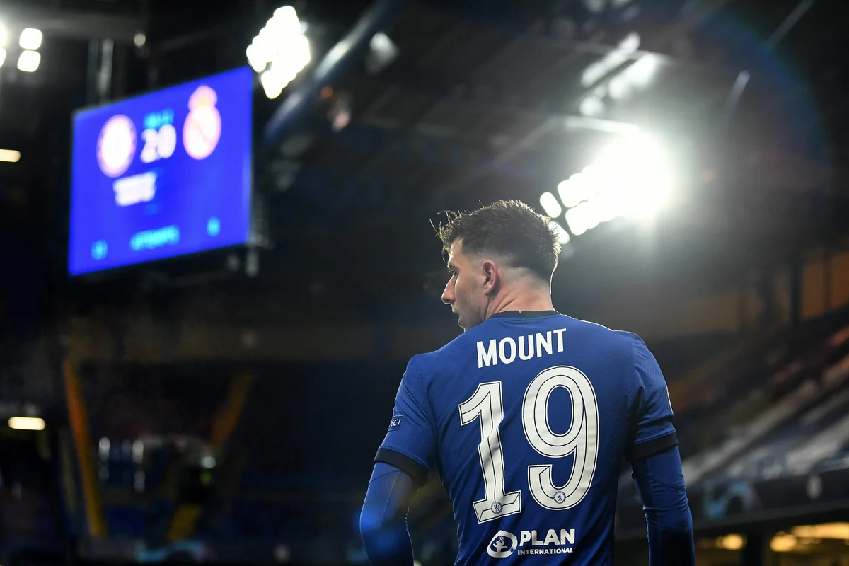 Çelsinin futbolçusu 10 ildən sonra Runinin uğurunu təkrarladı