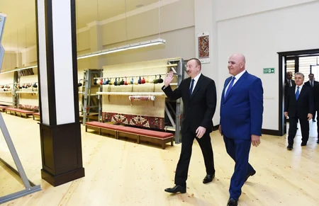 Prezident İlham Əliyev “Azərxalça” ASC-nin Xaçmaz filialının açılışında iştirak edib