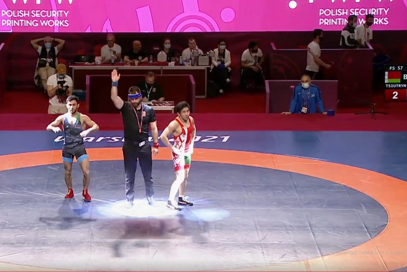 Azerbaijani wrestler grabs bronze at European Championships