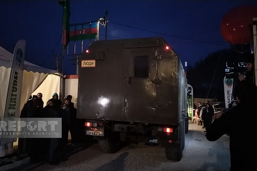 За день через дорогу Ханкенди-Лачын проехали 11 автомобилей миротворцев и МККК