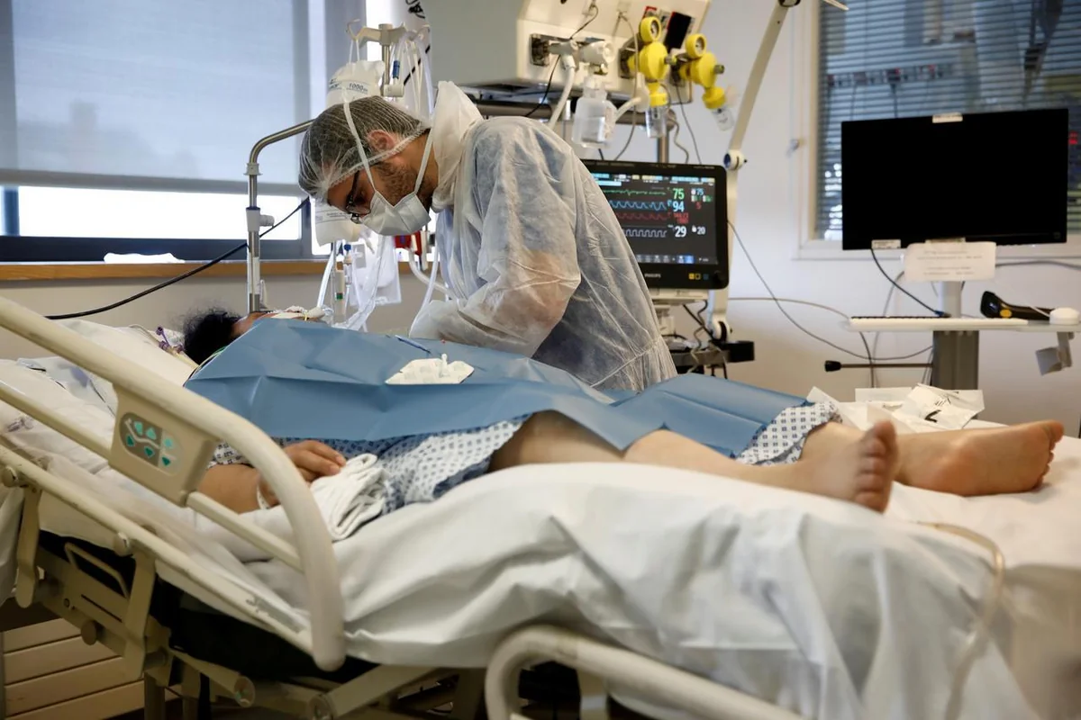 Azerbaijanis in France recover from coronavirus