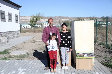 Ağalı kəndinin daha 6 sakini işlə təmin edilib