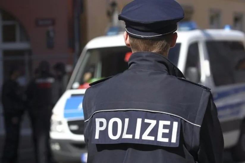 Gunman fatally shoots doctor at Berlin clinic, police at scene