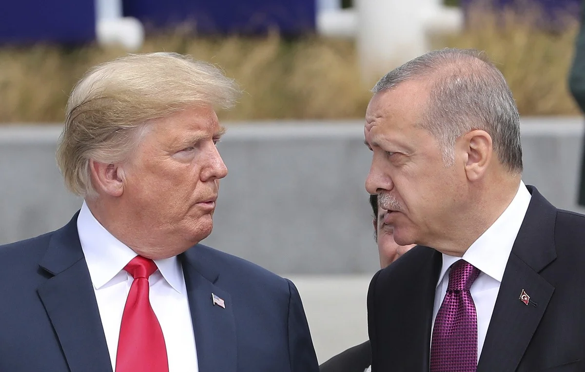 Трамп предложил Филиппинам помощь в борьбе с пандемией