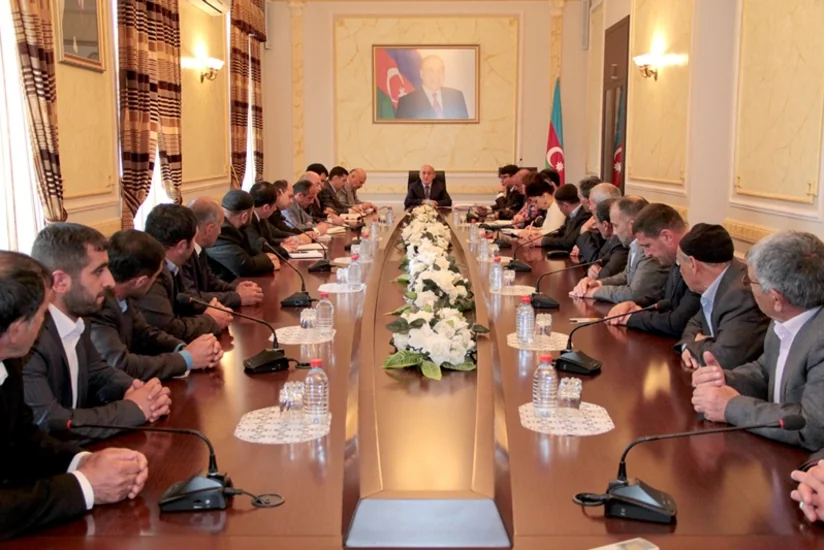 ​Azərbaycanda daha bir neçə dini icmaya qeydiyyat şəhadətnaməsi verilib