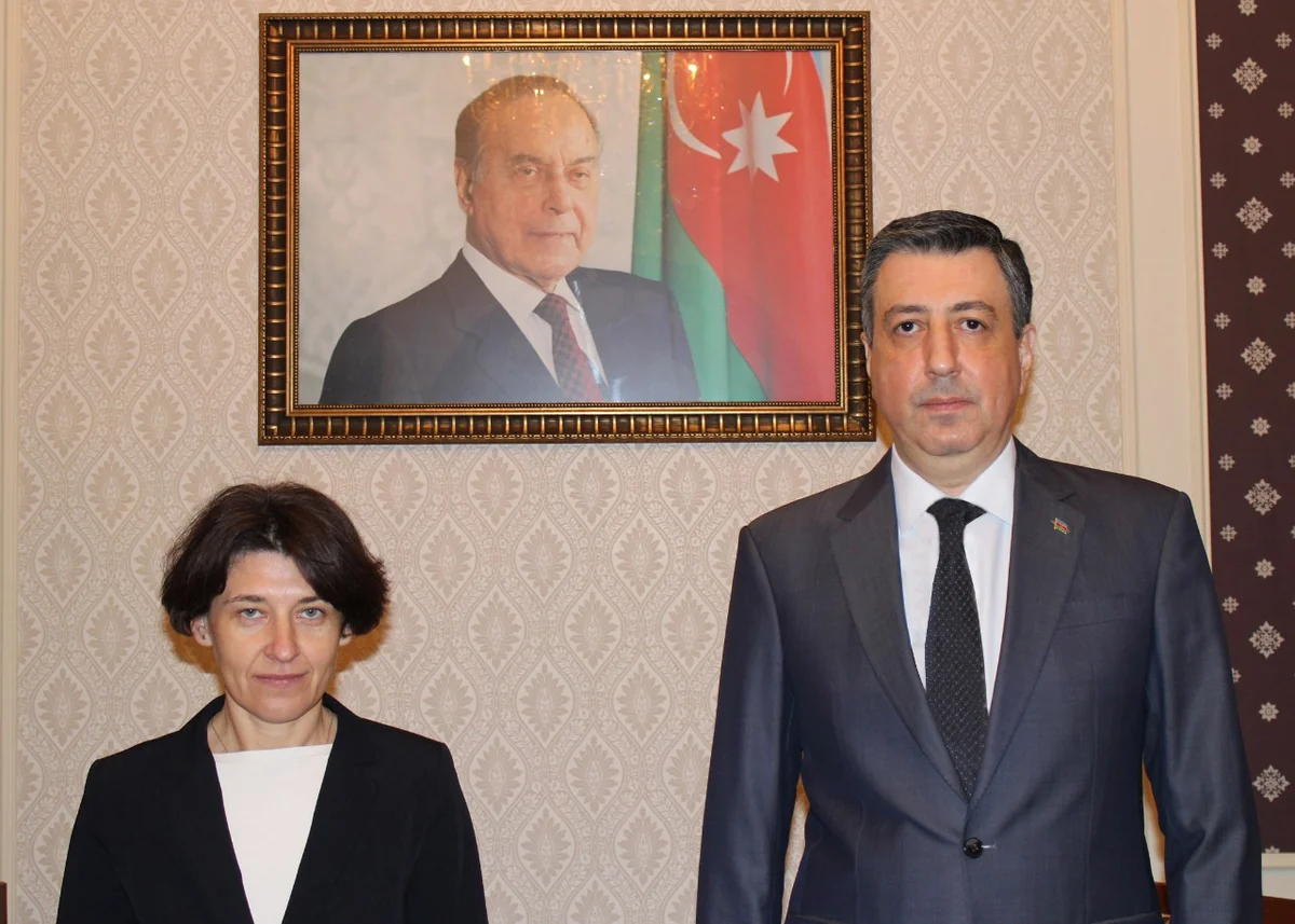 Azerbaijani, Estonian envoys in Georgia discuss regional issues