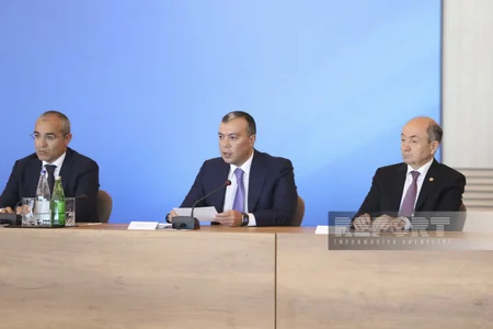 Bakıda “Vətənə, xalqa və dövlətçiliyə misilsiz xidmətin 20 ili” mövzusunda konfrans keçirilib - YENİLƏNİB