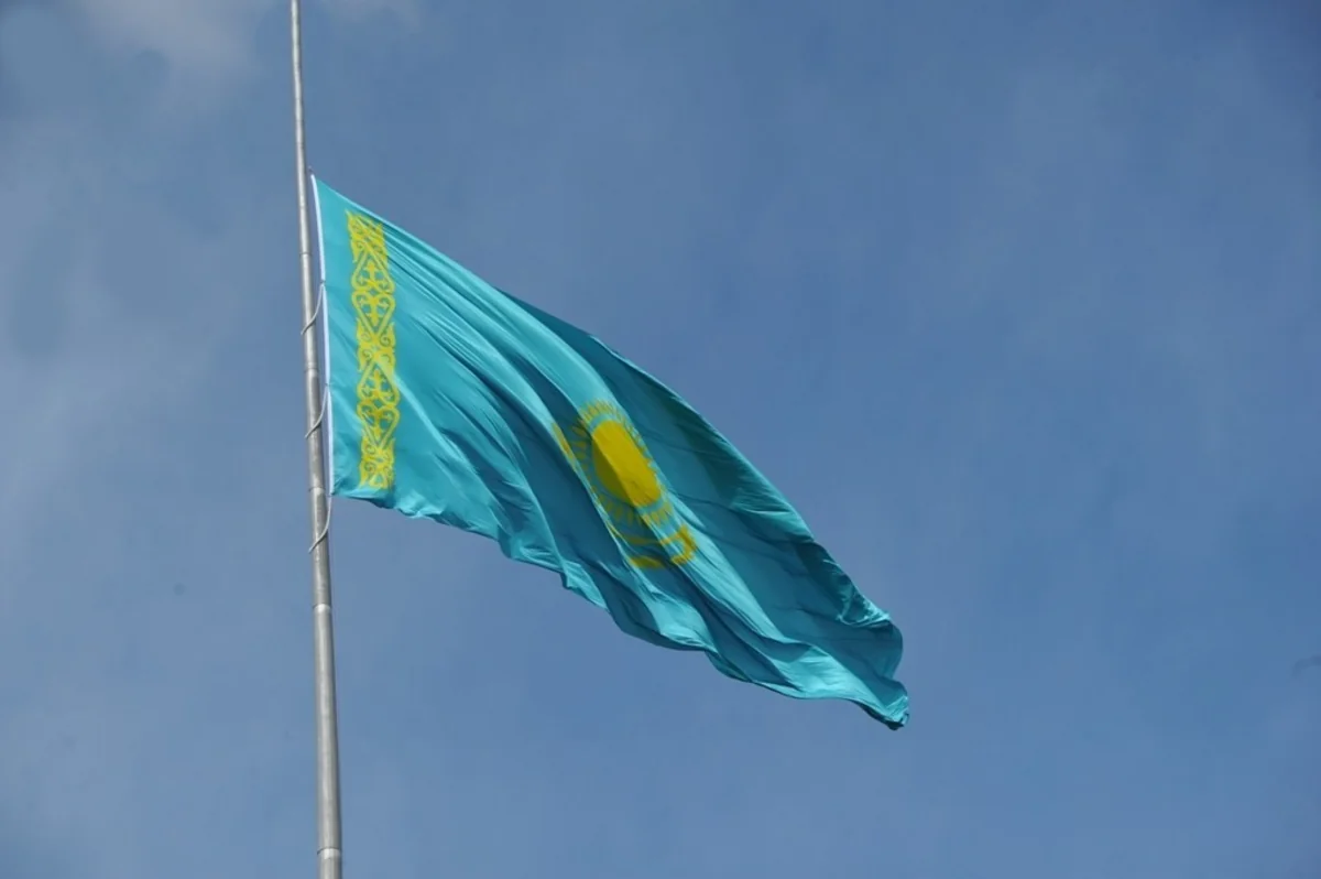 Посольство Казахстана в Азербайджане приспустит флаг