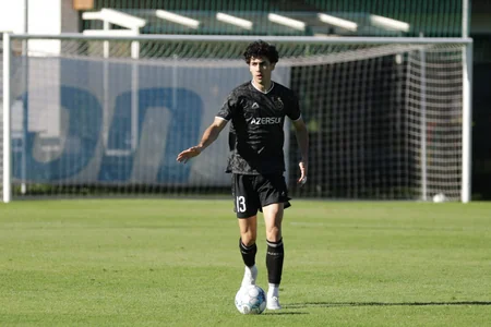 Qarabağ ilk yoxlama oyununda Rumıniya klubunu darmadağın edib