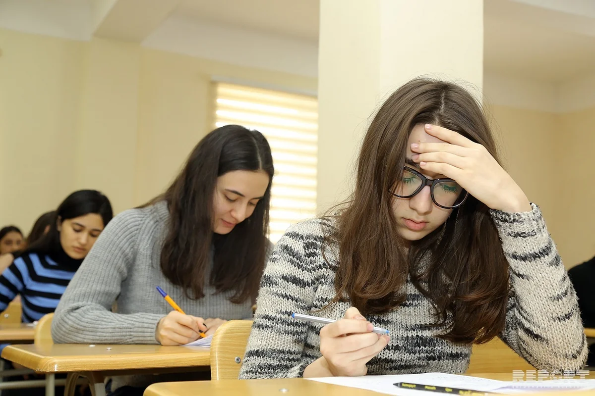 Bu gün 40 minə yaxın şagird buraxılış imtahanı verəcək