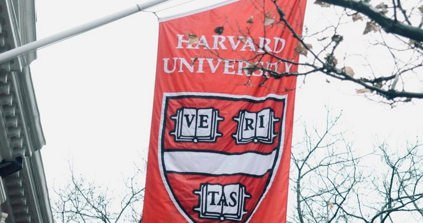 Tramp administrasiyası Harvardı beynəlxalq tələbələri qəbul etmək hüququndan məhrum edib