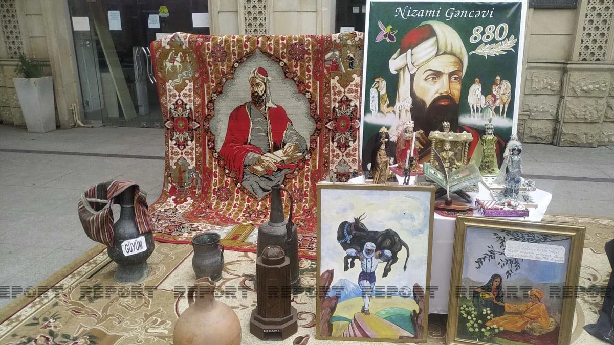 Gəncədə Nizami Gəncəvinin 880 illik yubileyi münasibətilə tədbir keçirilib