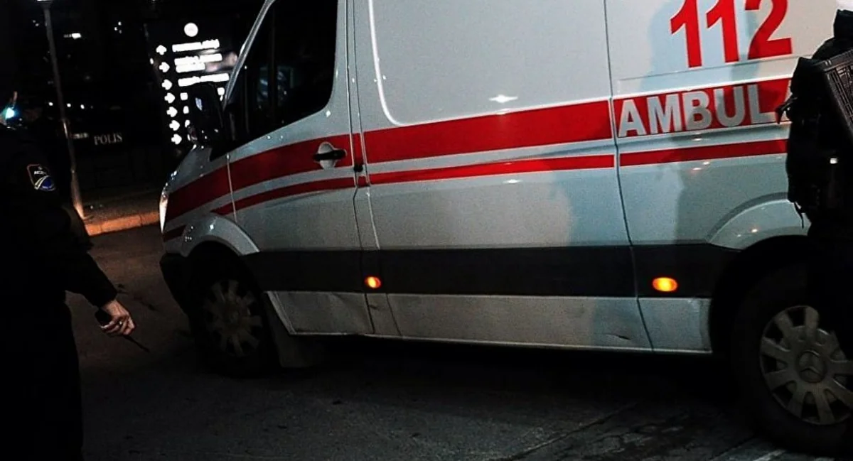 Bakıda polisin idarə etdiyi avtomobil qəzaya uğrayıb
