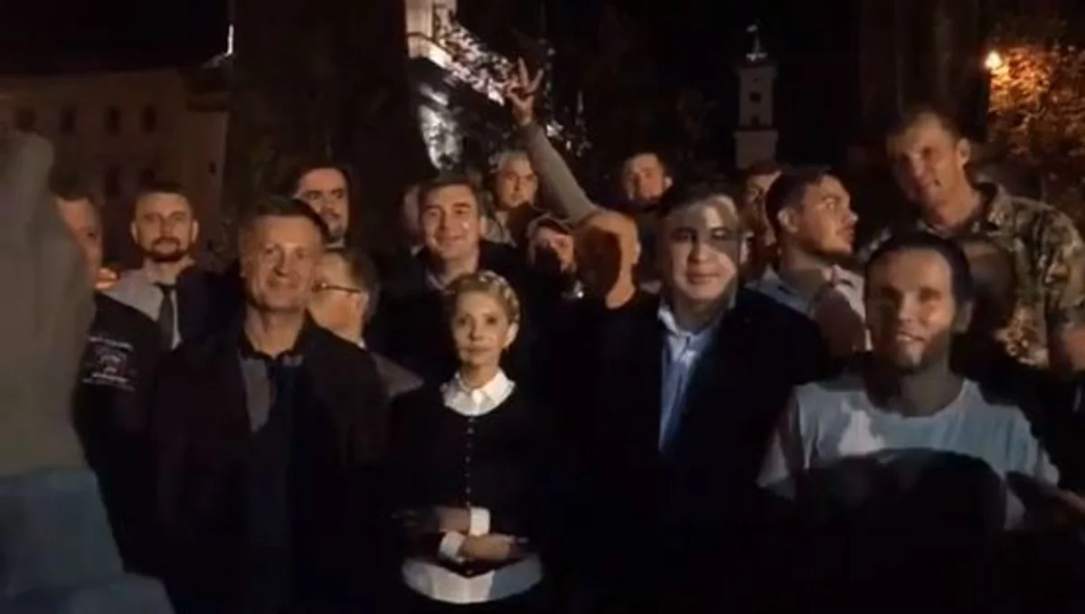 Saakaşvili Lvova gələrək tərəfdarları ilə görüşüb - VİDEO