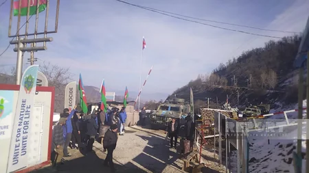 Bu gün Xankəndi-Laçın yolunda sülhməramlıların 36 avtomobili maneəsiz keçib - VİDEO - YENİLƏNİB-10