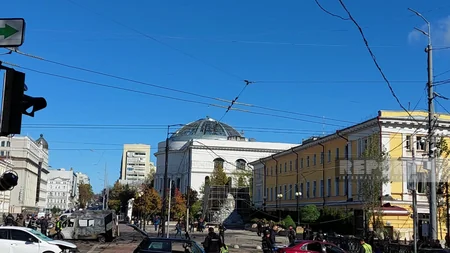 Kyiv after Russian missile attack – PHOTO REPORTAGE 