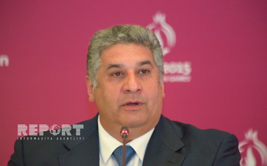 Azad Rəhimov: Roman Abramoviç bizim adamdır