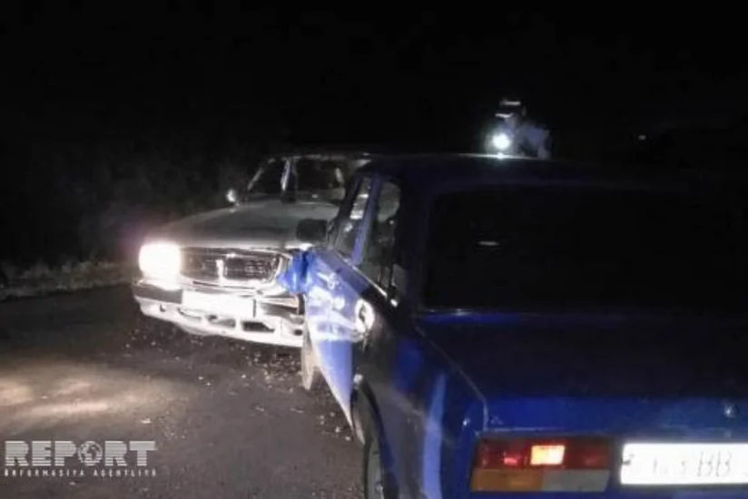 Zərdabda iki maşın toqquşub - FOTO