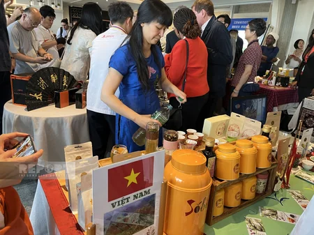 Azerbaijan represented at event at UNESCO Headquarters