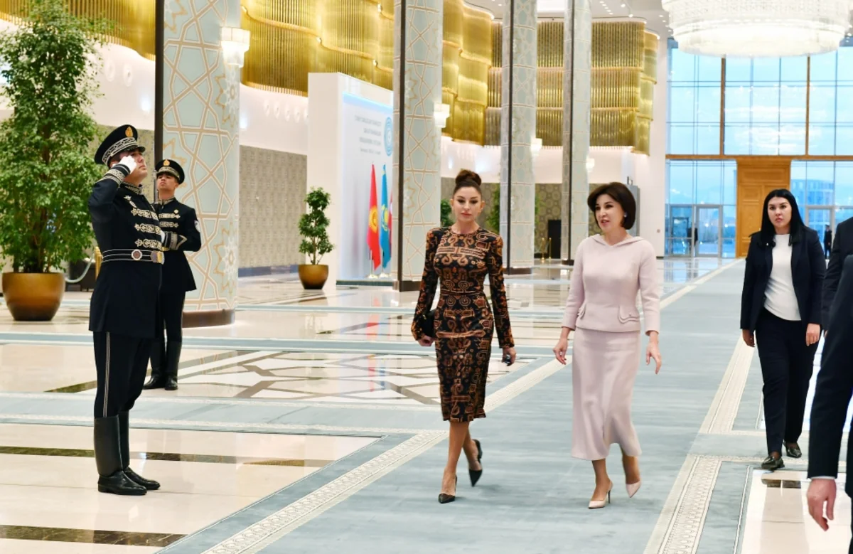 Mehriban Əliyeva Ziroatxon Mirziyoyeva ilə görüşüb