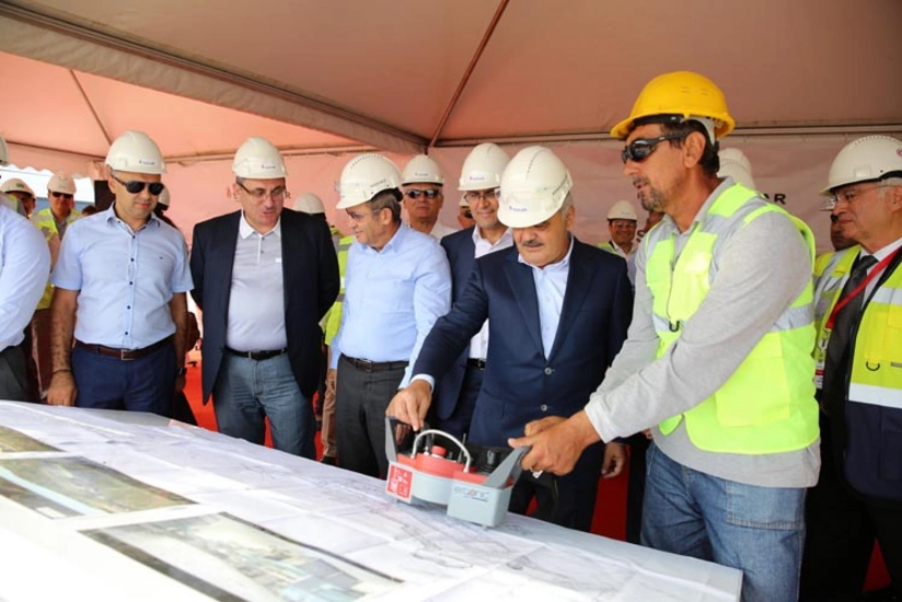 Foundation of laboratory of Star refinery was laid
