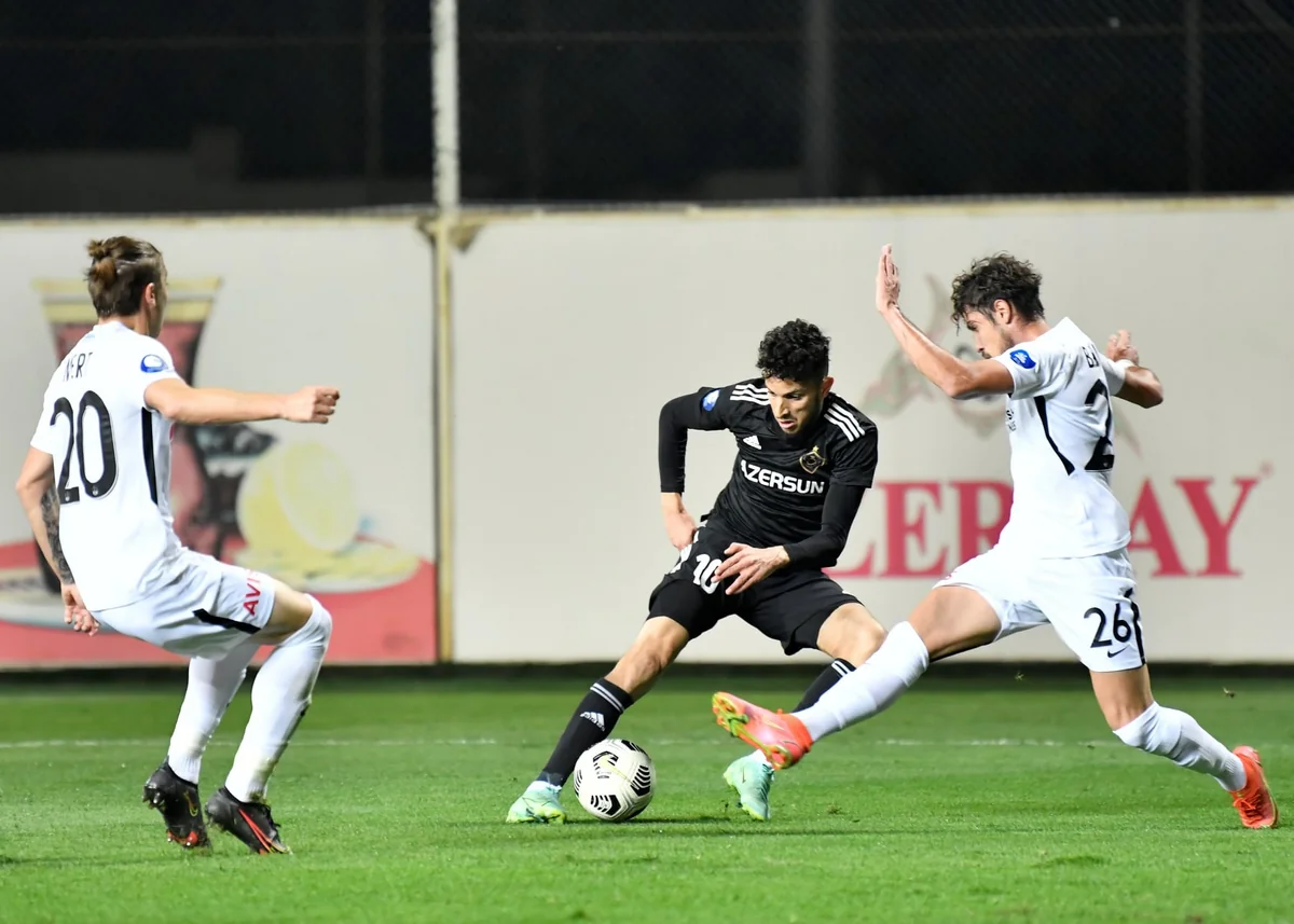 İlin yerli və əcnəbi futbolçusu adına namizədlər müəyyənləşib