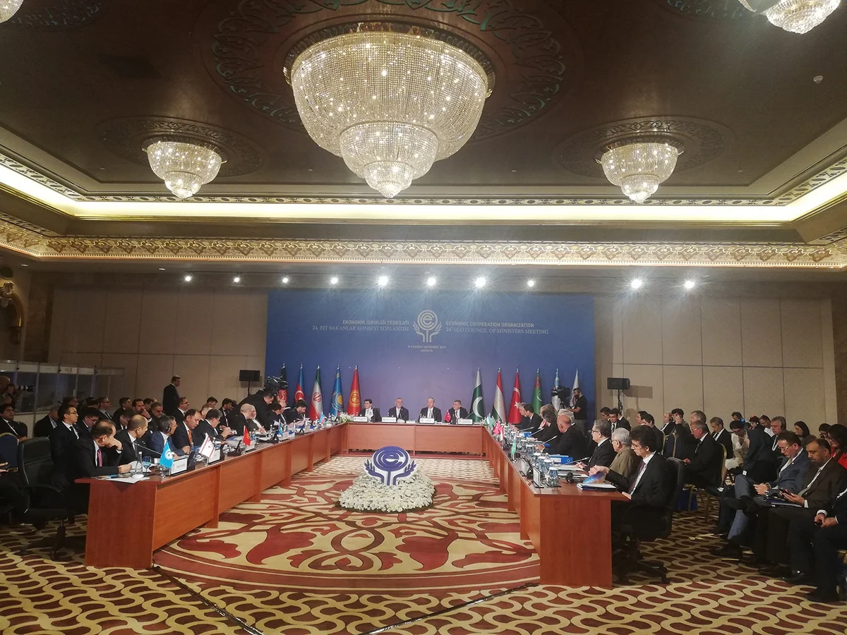 Elmar Məmmədyarov: İƏT əhalisi Azərbaycan üçün dost ailədir - YENİLƏNİB - FOTO