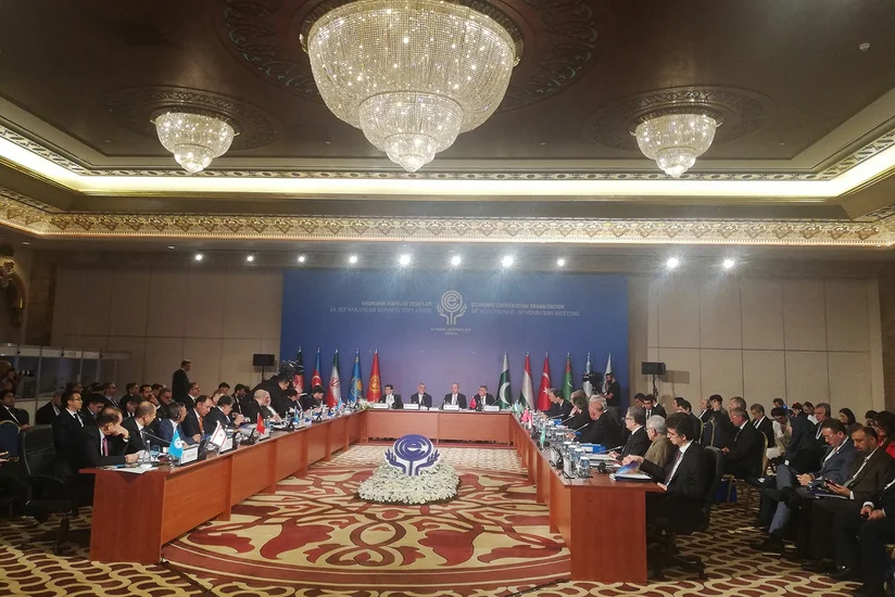 Elmar Məmmədyarov: İƏT əhalisi Azərbaycan üçün dost ailədir - YENİLƏNİB - FOTO