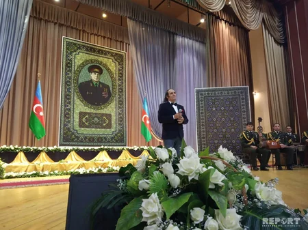 Silahlı Qüvvələrin Təlim və Tədris Mərkəzində Yolumuz Heydər Əliyev yoludur mövzusunda tədbir keçirilib
