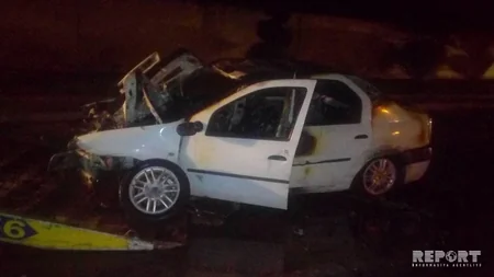 Bakıda avtomobil qəzaya uğrayaraq yanıb, xəsarət alan var