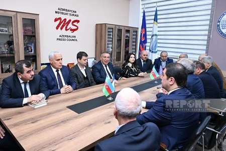 BDU-nun Jurnalistika fakültəsində Mətbuat Şurası otağının açılışı olub