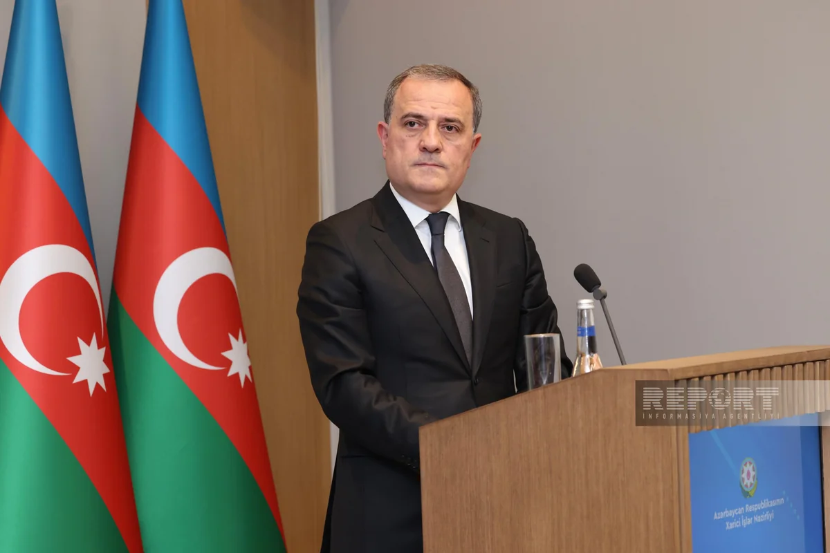 Ceyhun Bayramov sloveniyalı həmkarını Ermənistanla sülh prosesi barədə məlumatlandırıb