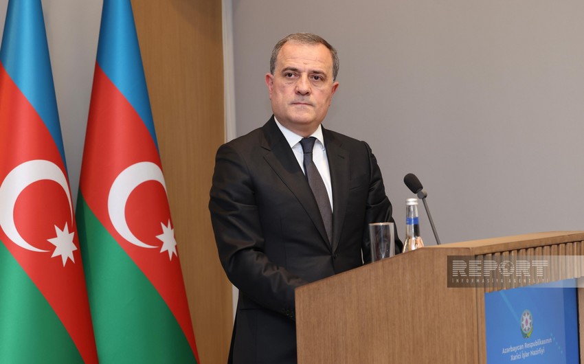 Ceyhun Bayramov sloveniyalı həmkarını Ermənistanla sülh prosesi barədə məlumatlandırıb