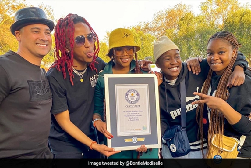 В ЮАР 252 человека исполнили танец и попали в Книгу рекордов Гиннесса