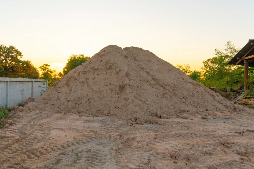 Azərbaycanda tikinti qumunun istehsalı 31 %-dən çox artıb