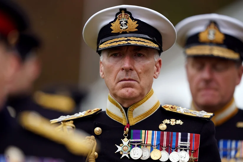 Britaniyalı admiral: “Rusiya ordusu Ukraynadakı müharibədə döyüş qabiliyyətinin yarısını itirib