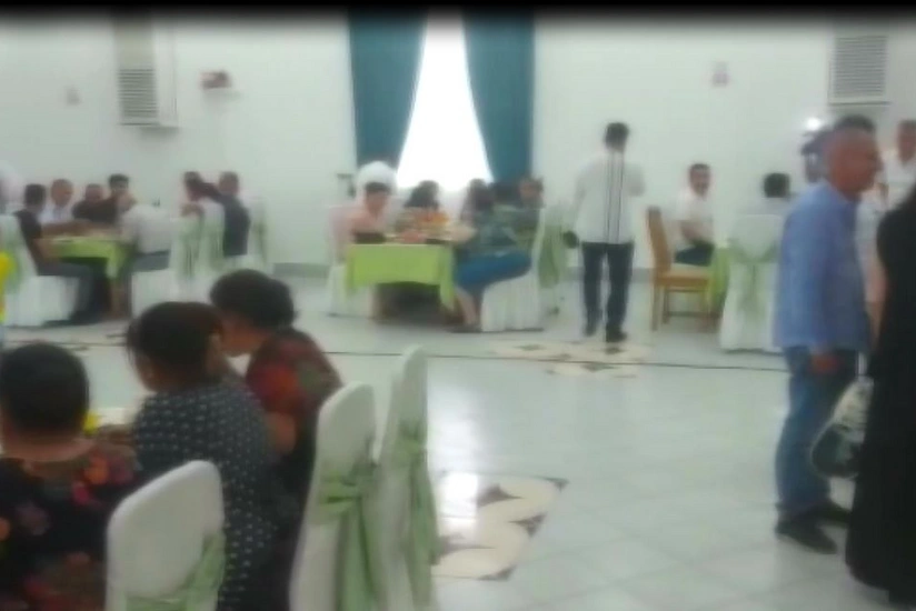 Ağdaşda şadlıq saraylarında və evlərdə təşkil edilən toylarda karantin qaydaları pozulub