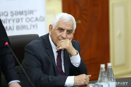 BDU-da ümummilli lider Heydər Əliyevə həsr olunmuş məqalə müsabiqəsinin qalibləri mükafatlandırılıb