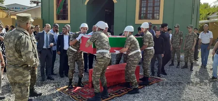 Похоронен шехид Отечественной войны